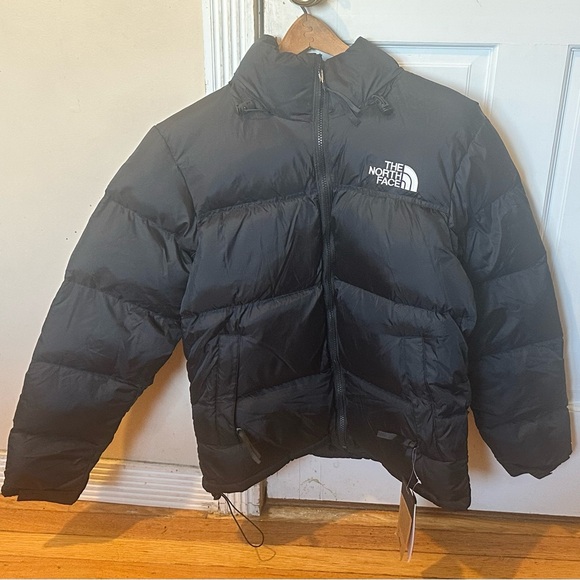 The North Face Black 700 Series Nuptse Puffer - Picture 9 of 11